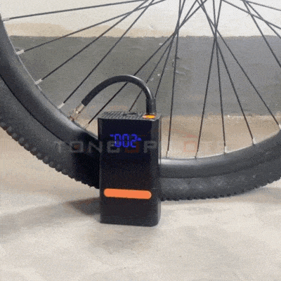 Gonfleur Pneu Voiture GIF demonstration DriveAir min