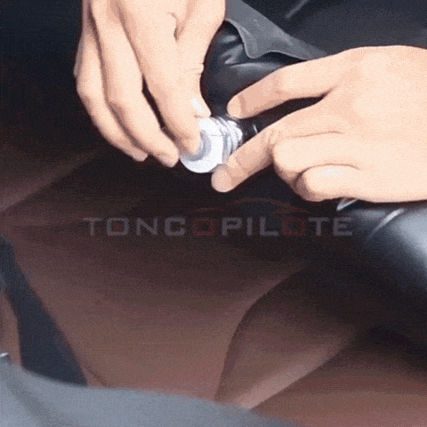 Matelas voiture GIF démonstration AutoBed